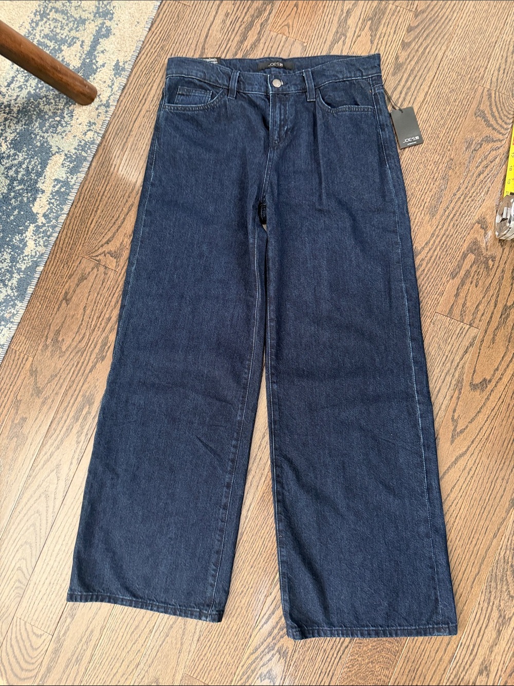 NWT! Joe's Jeans Low Rise Wide Leg Jeans in Medium Blue - Size 28